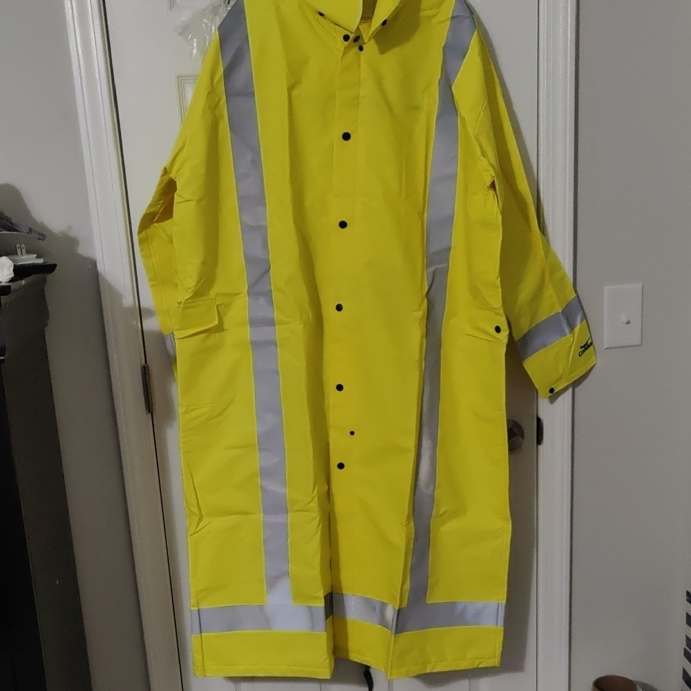 Yellow Reflective Raincoat – XXL – Like New – High‑Visibility Weather Gear